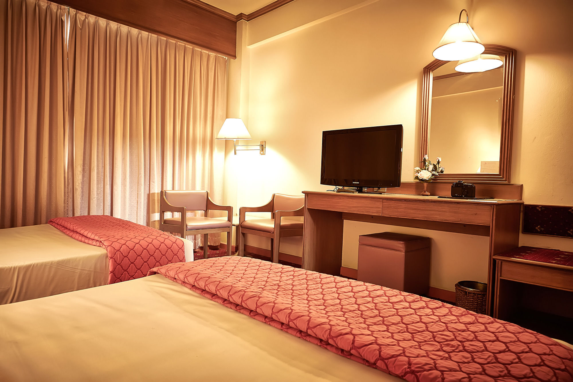Kosit Hotel Hat Yai Exteriör bild